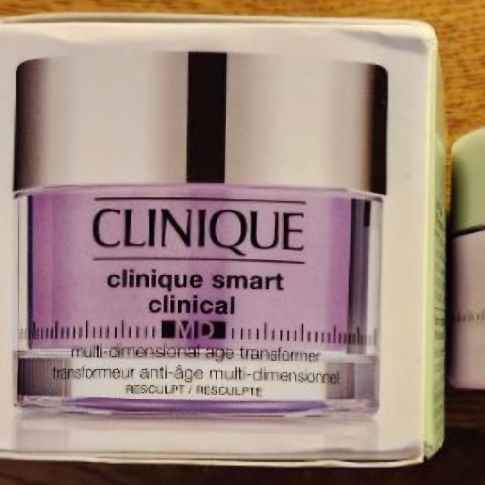 Clinique Smart Clinical MD Multi-Dimensional Age Transformer Resculpt 1.7 oz NIB
